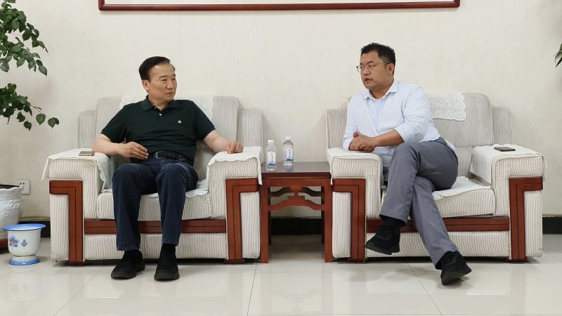 人生就是搏·(中國區(qū))官方網(wǎng)站集團董事長王智勇會見香港中科石油和海南青玉能源客人